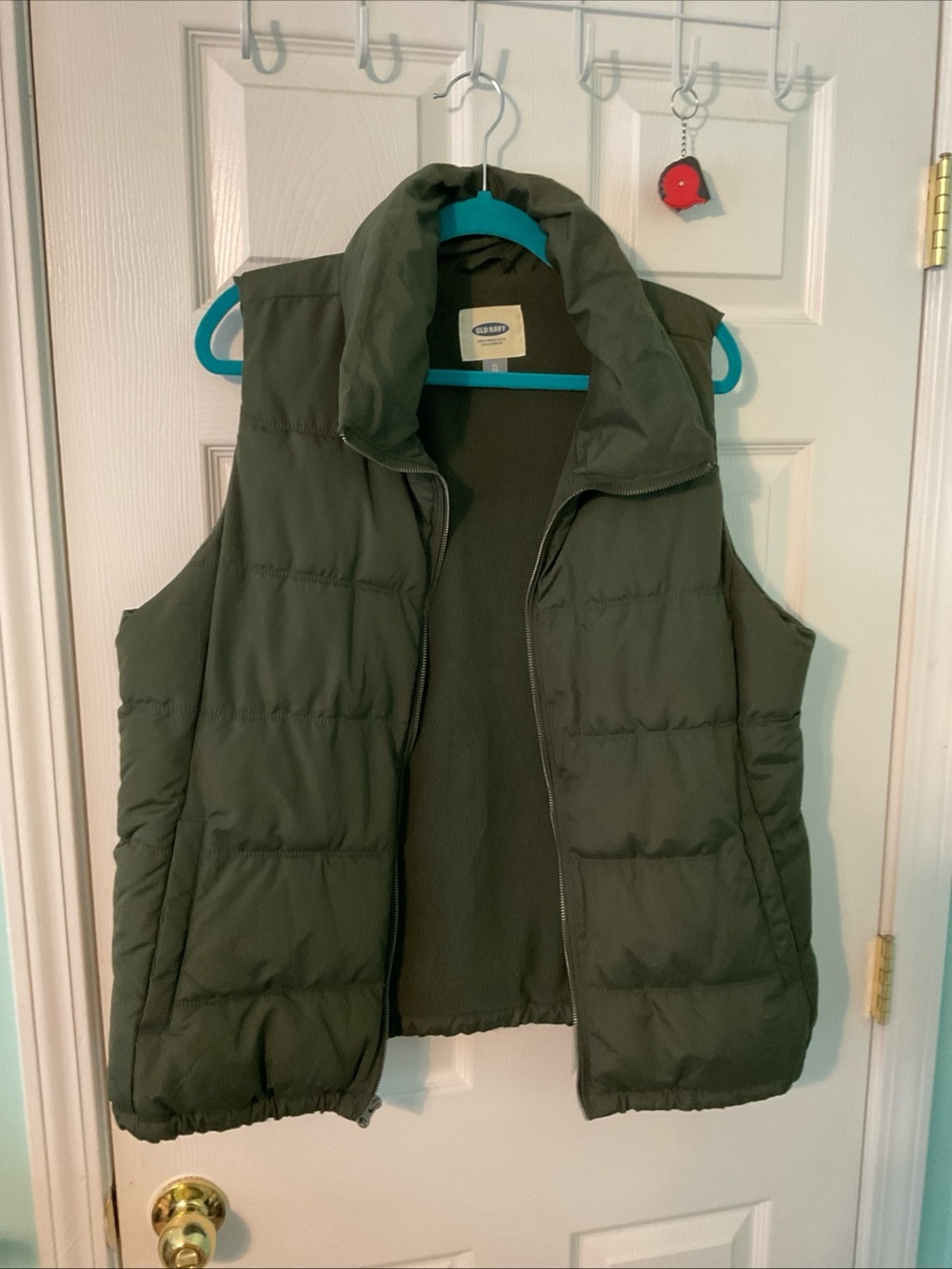 Old Navy Olive Green Puffer Vest